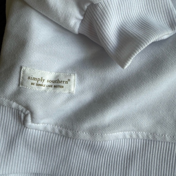 Simply Southern White and Gold Bride Sweatshirt With Pockets Size Medium - Picture 3 of 9